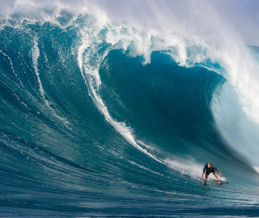 Top 10 Beaches With The Most Dangerous Waves In The World