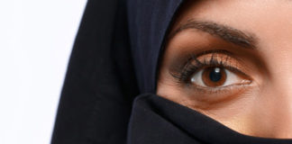 10 Of The Most Surprising Things That Women In Saudi Arabia Are Not Allowed To Do