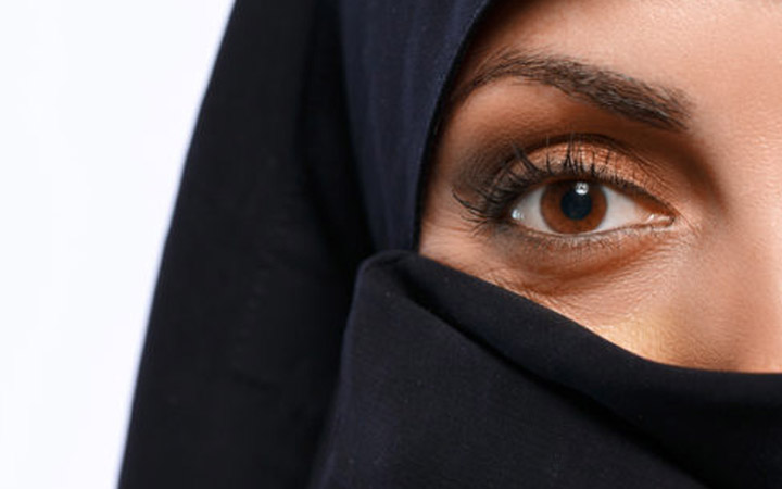 10 Of The Most Surprising Things That Women In Saudi Arabia Are Not Allowed To Do