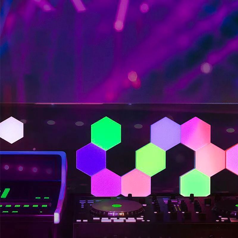 Hexagonal LED Quantum Lamp_0022_Layer 4.jpg